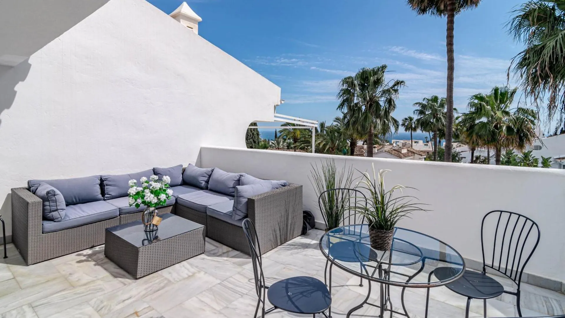3 Townhouse With Private Garden In Marbella Villa 0*,