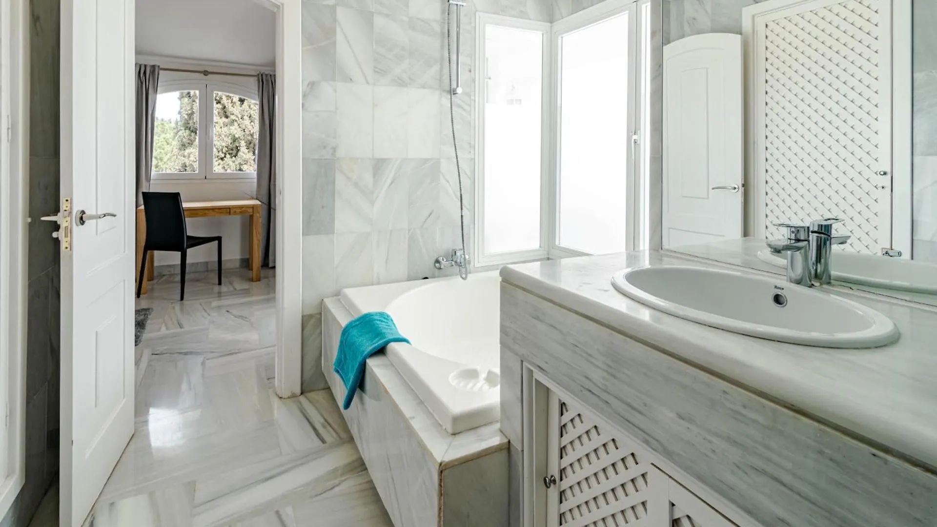 Holiday home 3 Townhouse With Private Garden In Marbella Villa